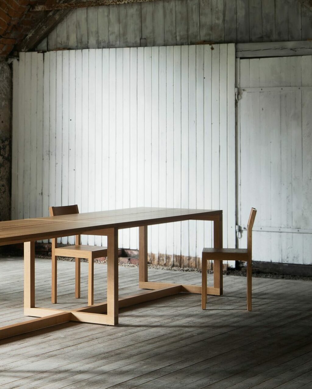 Nikari Frame table by John Pawson and Seminar KVT1 chair by Kari Virtane